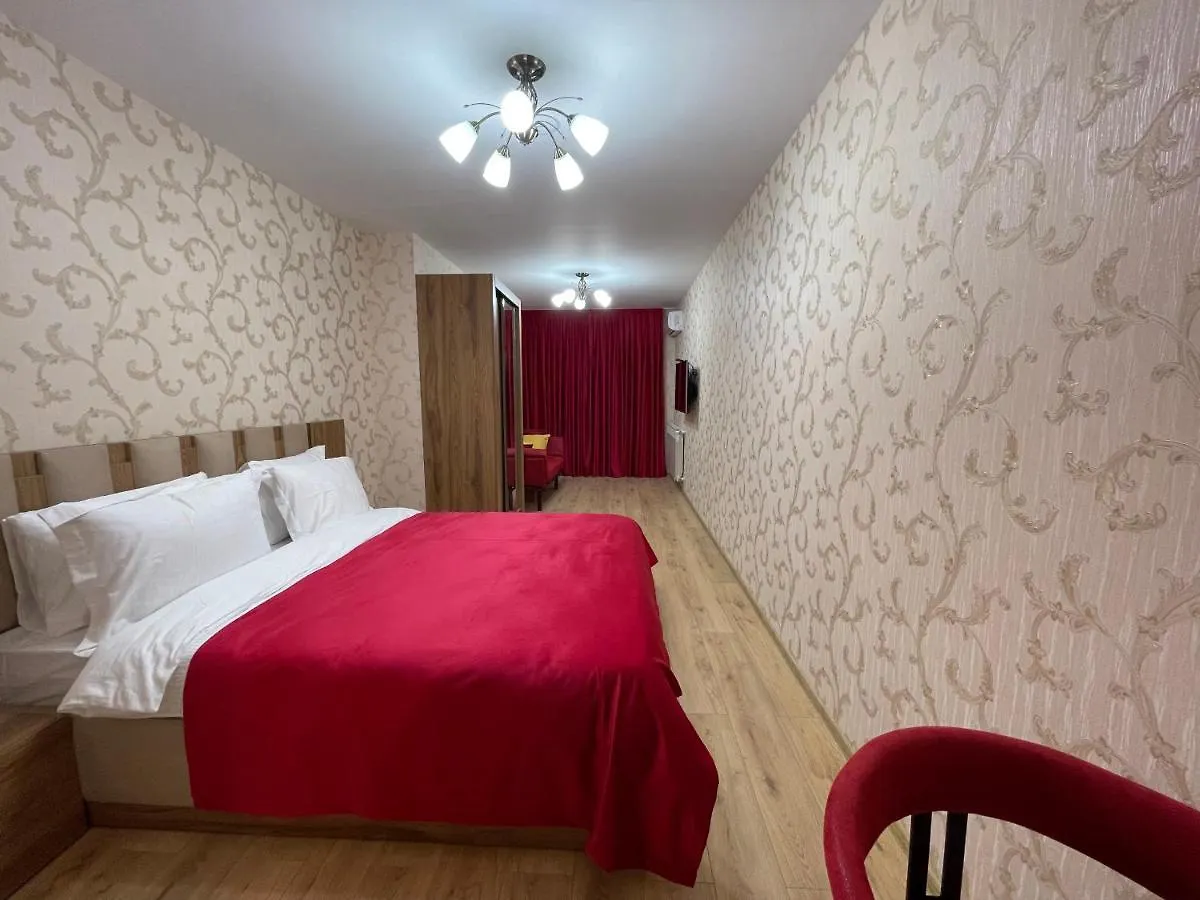 Central Park Apartments 第比利斯