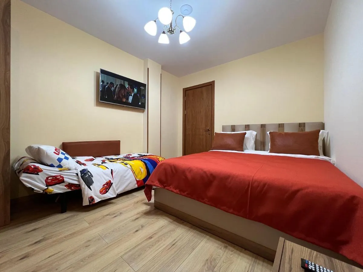Central Park Apartments 第比利斯 0*,
