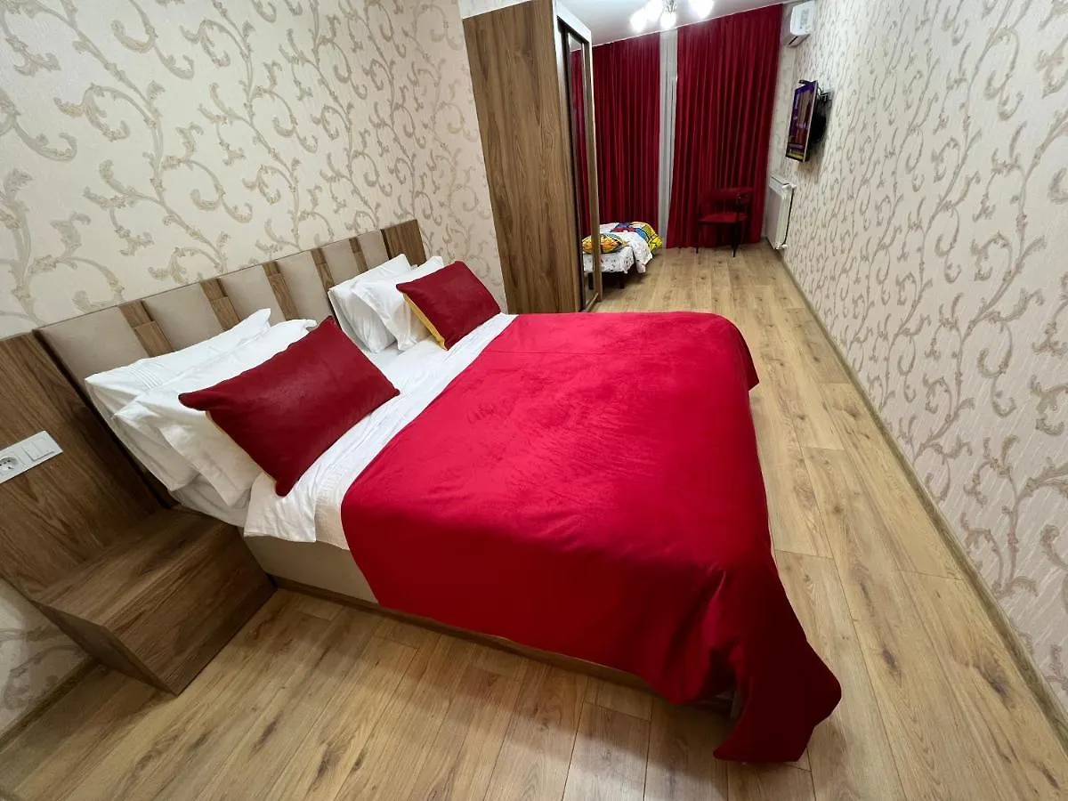 Central Park Apartments 第比利斯